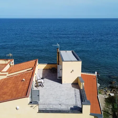 Seaside 3 Bedroom With 2 Terrace And Private Parking - Porta Azzurro ヴィラ テルミニ・イメレーゼ