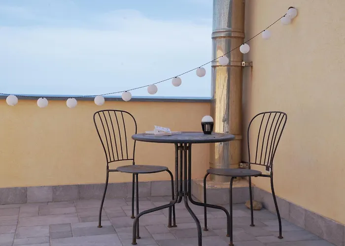 Seaside 3 Bedroom With 2 Terrace And Private Parking - Porta Azzurro Willa Termini Imerese