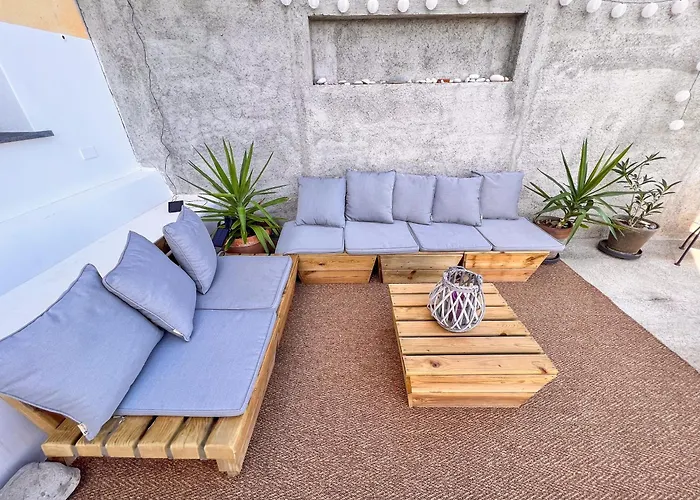 Seaside 3 Bedroom With 2 Terrace And Private Parking - Porta Azzurro * Termini Imerese
