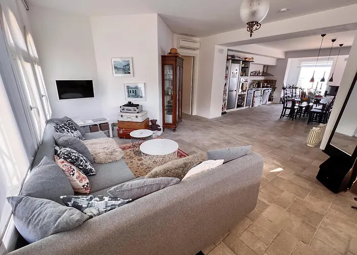 Seaside 3 Bedroom With 2 Terrace And Private Parking - Porta Azzurro Willa