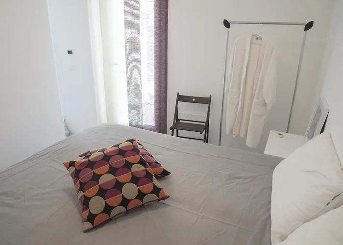 Willa Seaside 3 Bedroom With 2 Terrace And Private Parking - Porta Azzurro