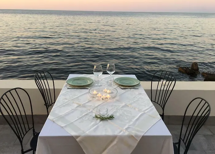 Seaside 3 Bedroom With 2 Terrace And Private Parking - Porta Azzurro Willa *
