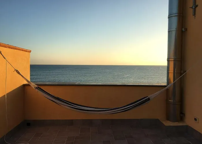 Seaside 3 Bedroom With 2 Terrace And Private Parking - Porta Azzurro